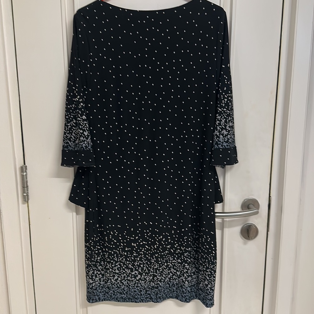 Party dress in size L in high quality Korean fabric with lining ! NWOT - Picture 5 of 7